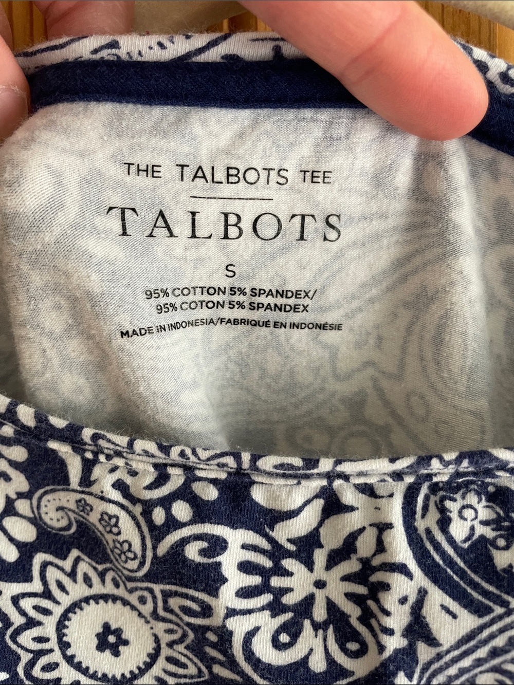 Talbots Women's Navy and White Paisley Boatneck Top - Picture 2 of 2